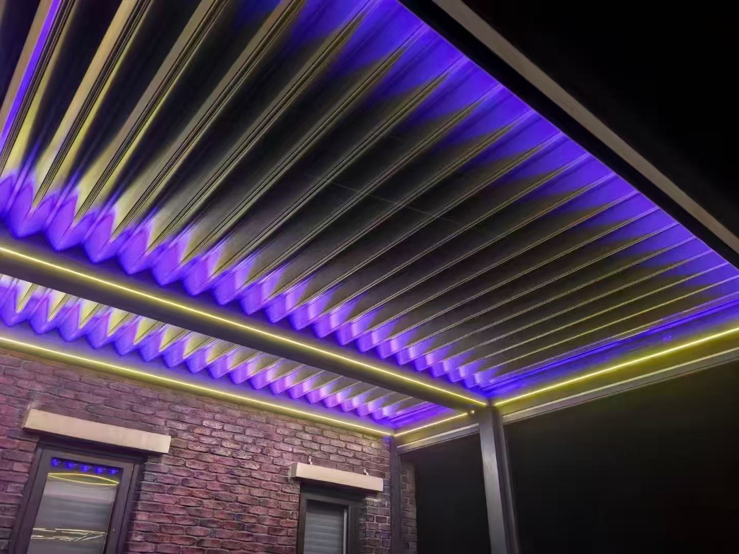 Aluminum Bioclimate Pergola